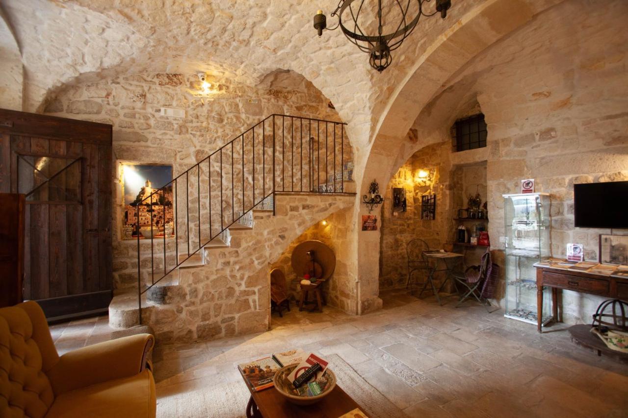 Case-Grotte Degli Avi, Esperienza Abitativa In Grotta Модика Экстерьер фото