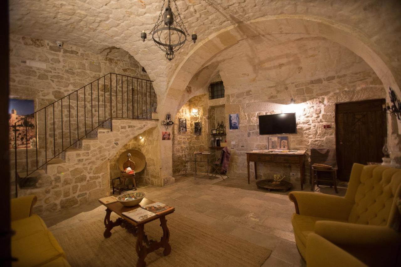 Case-Grotte Degli Avi, Esperienza Abitativa In Grotta Модика Экстерьер фото