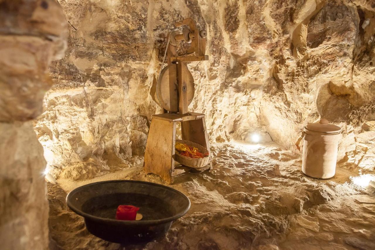 Case-Grotte Degli Avi, Esperienza Abitativa In Grotta Модика Экстерьер фото